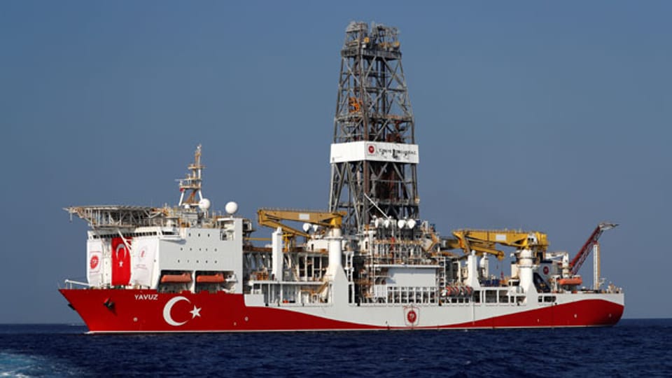 Ein türkisches Bohrschiff im östlichen Mittelmeer vor Zypern am 6. August 2019.
