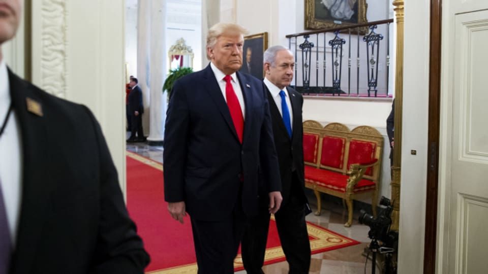 US-Präsident Donald Trump stellte gestern mit dem israelischen Ministerpräsidenten Benjamin Netanjahu seinen Nahostplan vor.