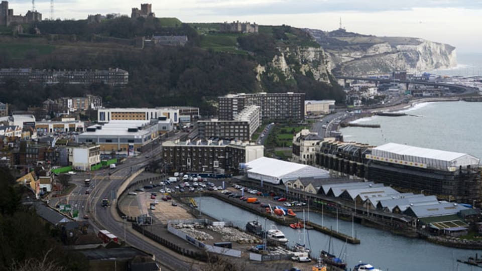 Blick auf den Hafen von Dover, Kent.