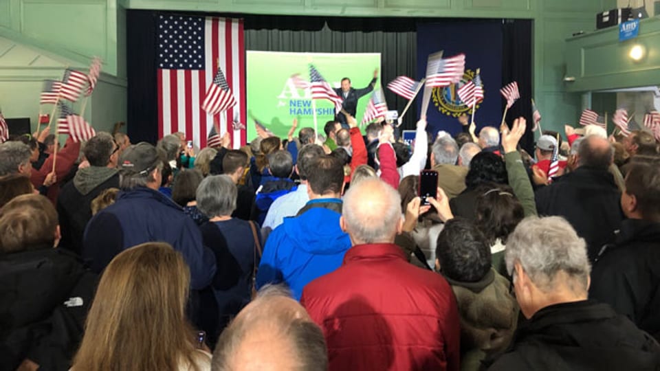 In einer Schule in New Hampshire finden Vorwahl-Veranstaltungen für die Präsidentschaftswahlen in den USA statt.
