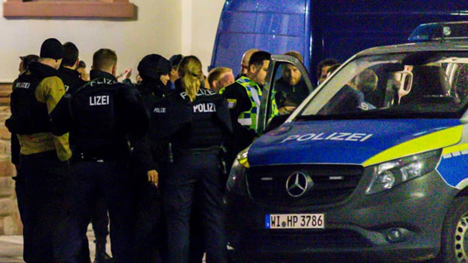 Polizeieinsatz nach den Schiessereien am 20. Februar 2020 in Hanau bei Frankfurt.