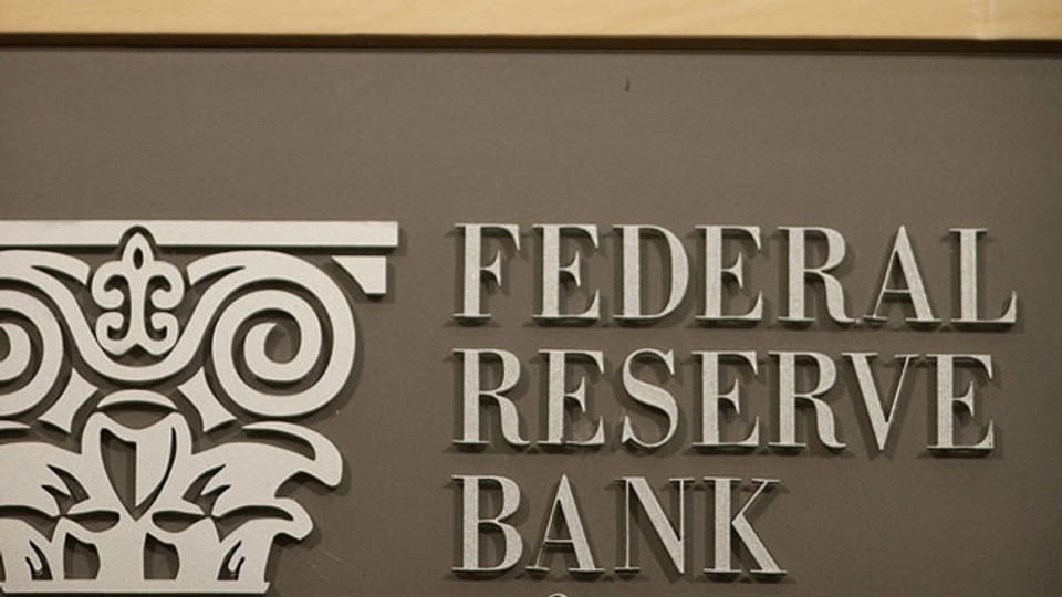 Das Logo der Federal Reserve Bank in den USA.