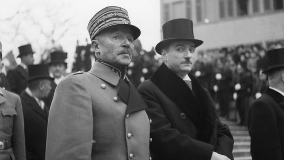 Bundespräsident Marcel Pilet-Golaz und General Henri Guisan im Jahr 1940.