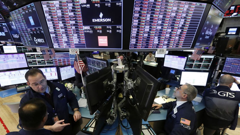 Die Börse an der Wall Street in New York (USA).