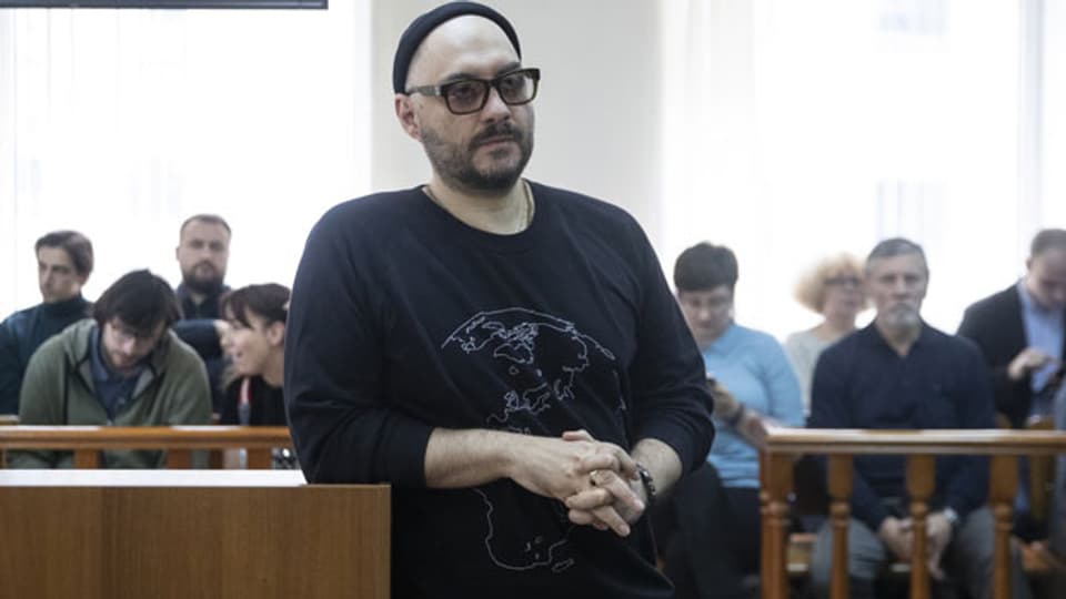 Der russische Star-Regisseur Kirill Serebrennikov steht vor einem russischen Gericht.