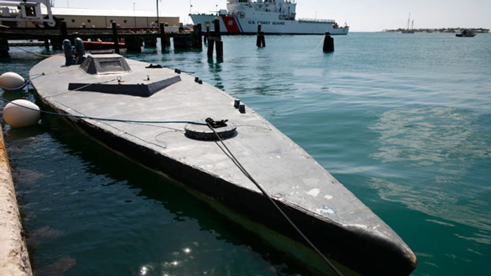Ein Halbtaucher-Schiff, das mit etwa sieben Tonnen Kokain im Pazifischen Ozean erwischt wurde.