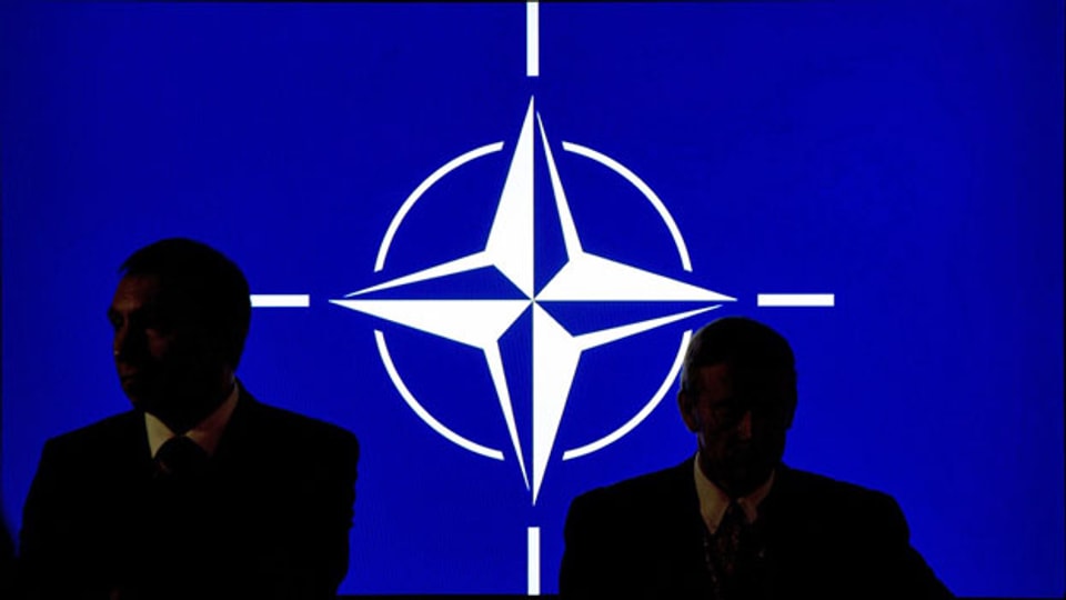 Nato-Logo. Archivaufnahme vom Nato-Gipfel 2014.