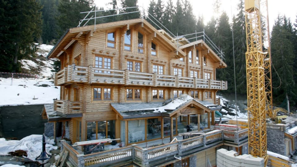Luxus-Chalets im Wallis: Verbirgt sich hinter der Fassade eine illegale Sauna?