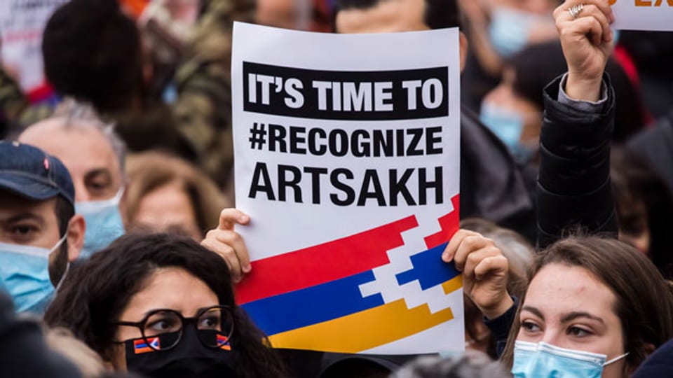 Forderung um Anerkennung der Republik Karabach.
