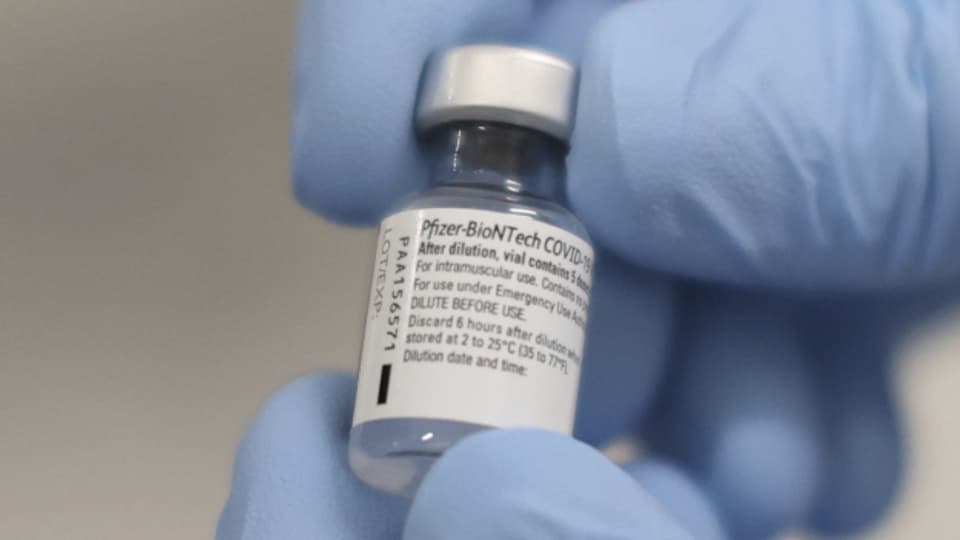 Der Impfstoff von Pfizer-BioNTech im Royal Victoria Hospital in Belfast am 8. Dezember 2020.