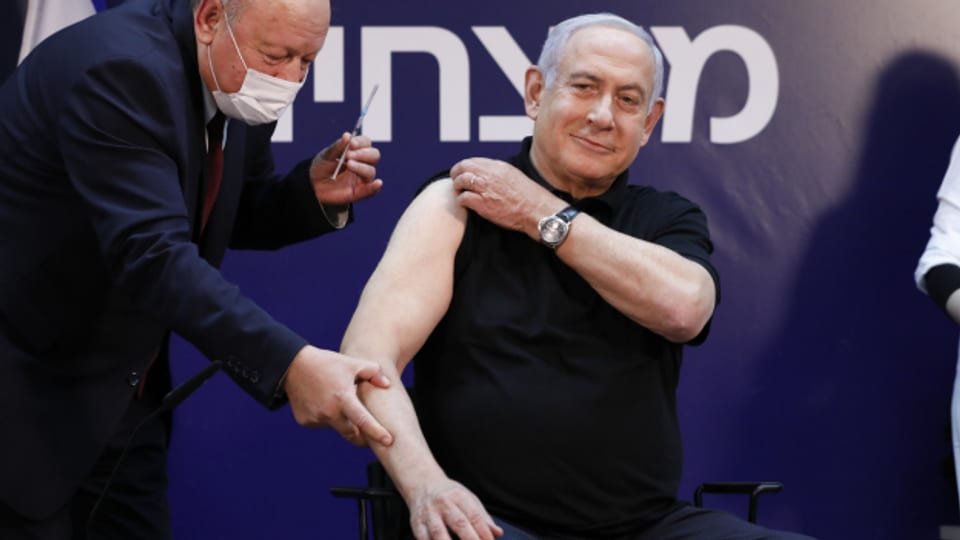 Israels Ministerpräsident Netanyahu liess sich bereits im Dezember impfen.