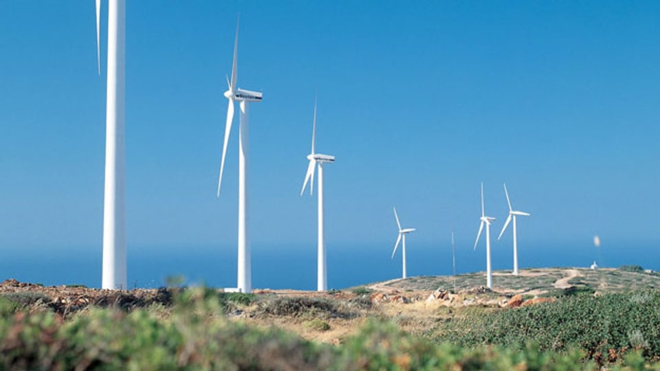 Windräder auf der griechischen Insel Kreta.