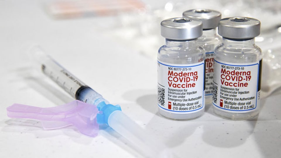Impfstoff-Ampullen gegen Covid-19.