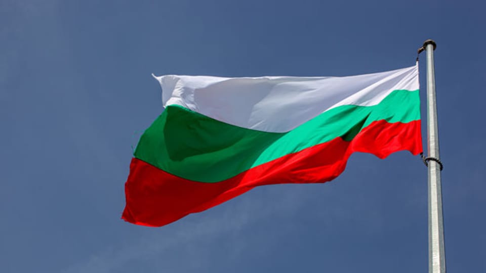 Symbolbild.Die bulgarische Fahne.