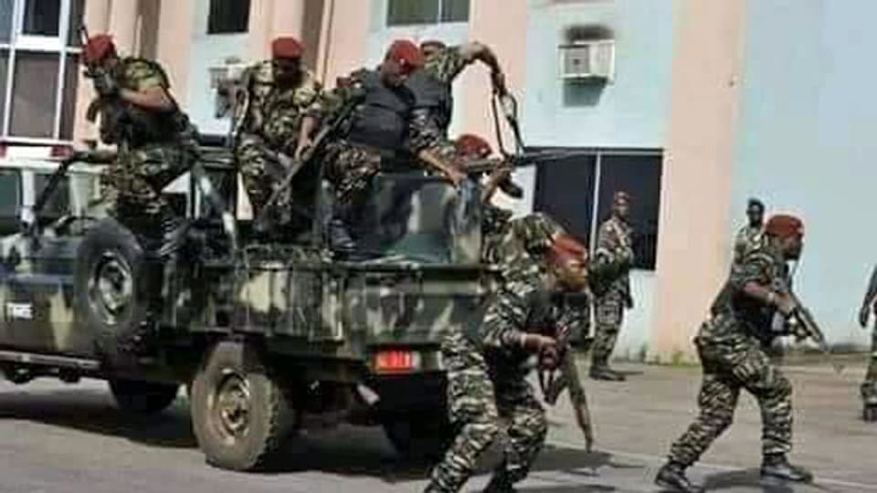 Militär-Putsch: Guineas Präsident Alpha Condé wurde von Spezialeinheiten der Armee in Conakry festgenommen.