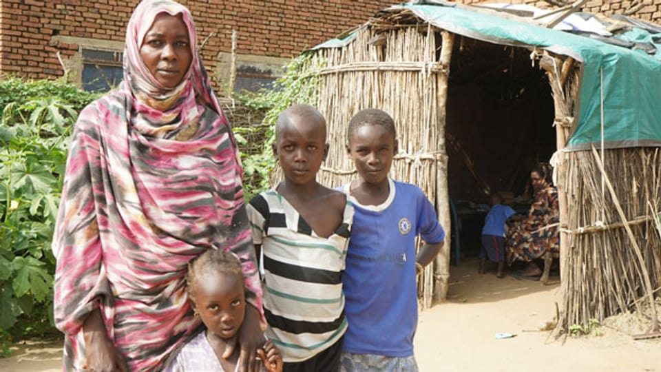 Muna Adem lebt mit ihrer Familie in der Kleinstadt Mornei, Sudan.
