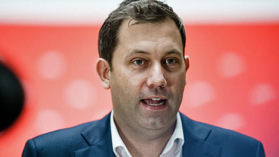 Der SPD-Generalsekretär Lars Klingbeil: Das Präsidium der Sozialdemokratischen Partei nominiert ihn und SPD-Co-Vorsitzende Saskia Esken als Co -Vorsitzende für den bevorstehenden Parteitag im Dezember 2021.