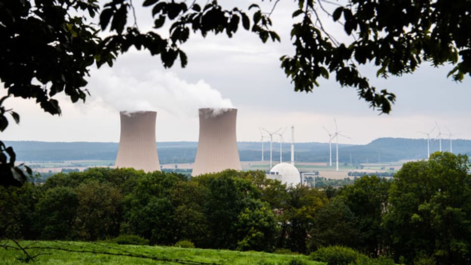 Symbolbild. Das Atomkraftwerk Grohnde in Niedersachsen, Deutschland.