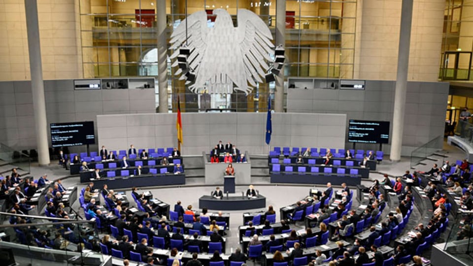 Blick ins deutsche Reichstagesgebäude.