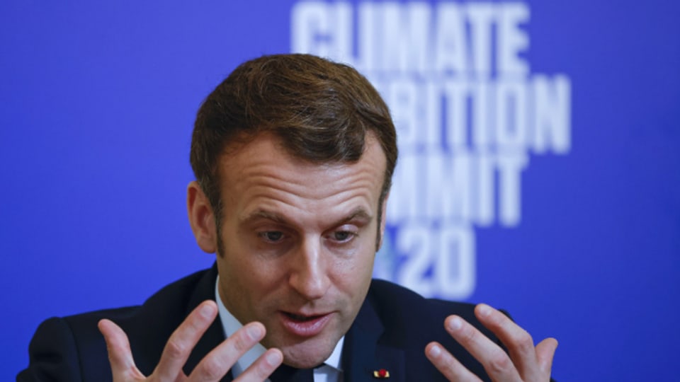 Frankreichs Präsident Macron spricht am Climate Amibition Summit 2020.