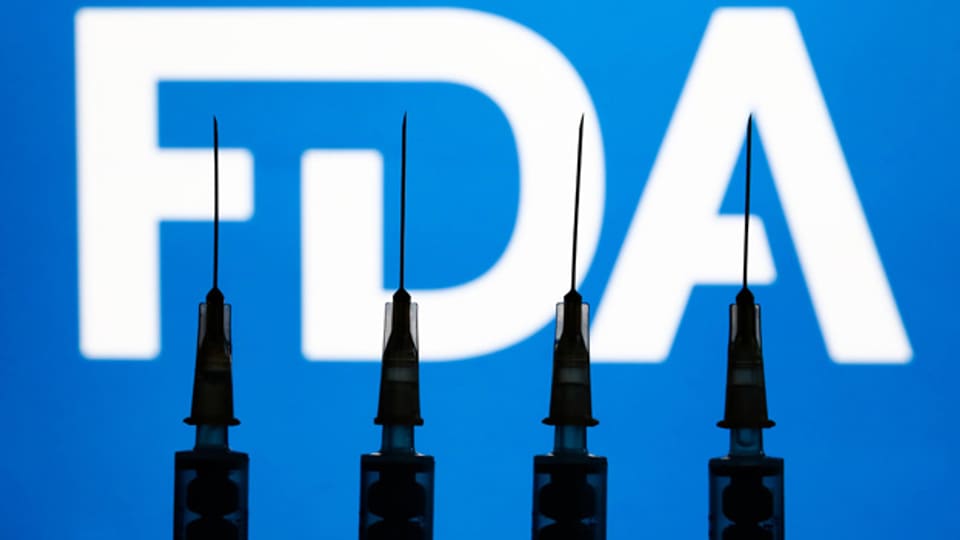 Die US-Arzneimittel-Behörde FDA hat eine Notfallzulassung für eine erste Antikörpertherapie erteilt.