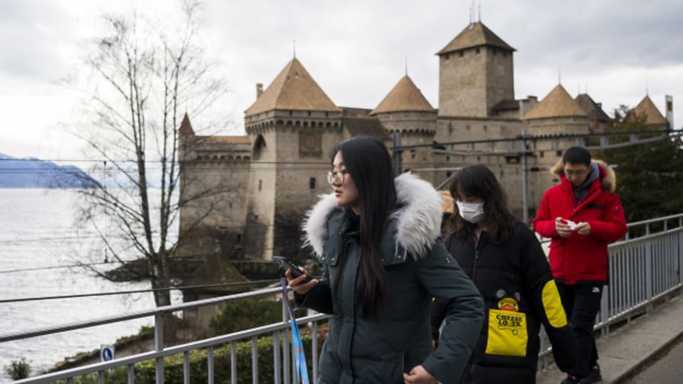 Chinesische Touristinnen und Touristen kommen weiterhin nur sehr wenige in die Schweiz.