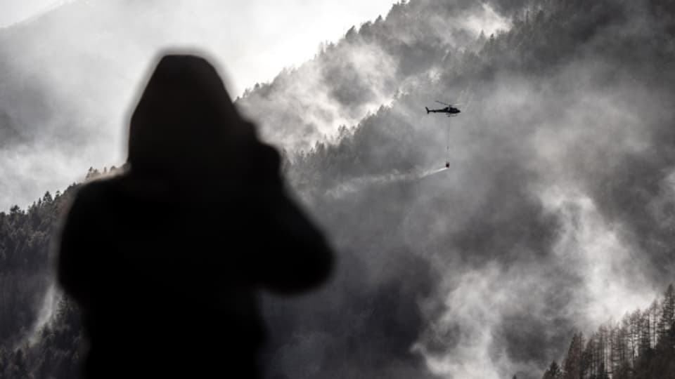 Waldbrand bei Indemini im Tessin anfangs 2022: Hier kamen auch Löschflugzeuge aus Italien zum Einsatz.