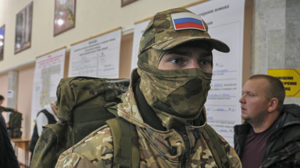 Die Wehrpflicht in Russland hat eine lange Tradition - und ebenso die Wege, ihr zu entkommen