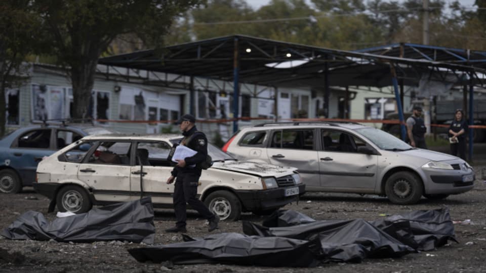 Zivile Opfer bei einem Anschlag auf einen Konvoi in Saporischschja