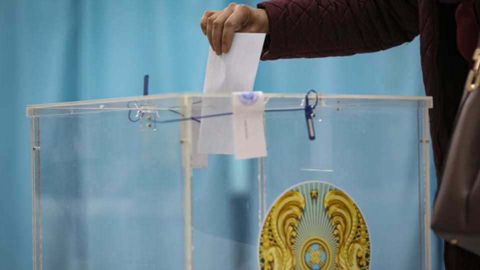Tokajew gewinnt Präsidentenwahl in Kasachstan