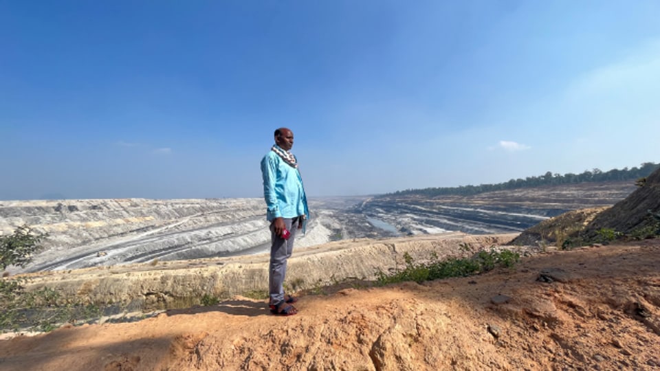 Den Feind vor Augen: Umeshwar Singh Armo kämpft seit zehn Jahren gegen den Kohle-Tagebau, der die Existenz der Indigenen bedroht.