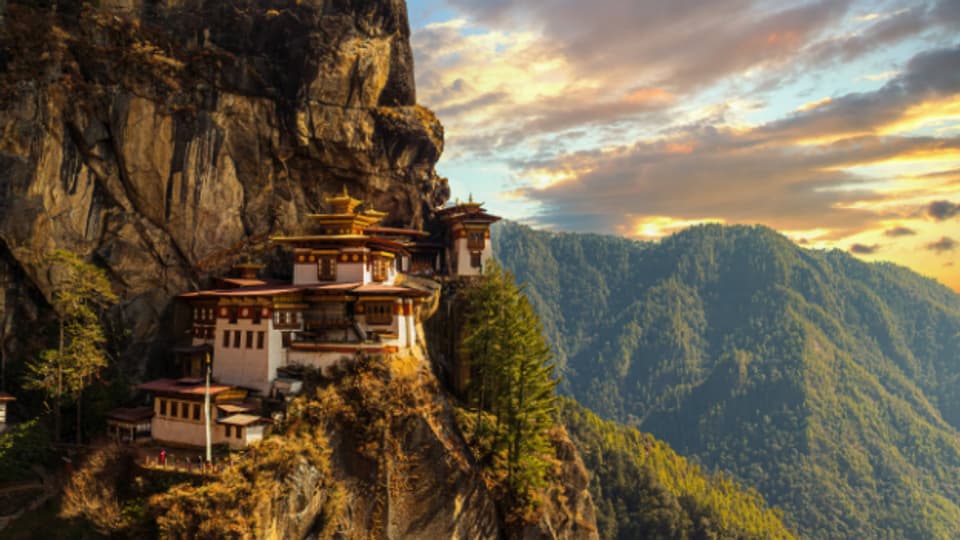 Das sogenannte Tigernest ist eine religiöse Stätte und gehört zu Bhutans bekanntesten Wahrzeichen.