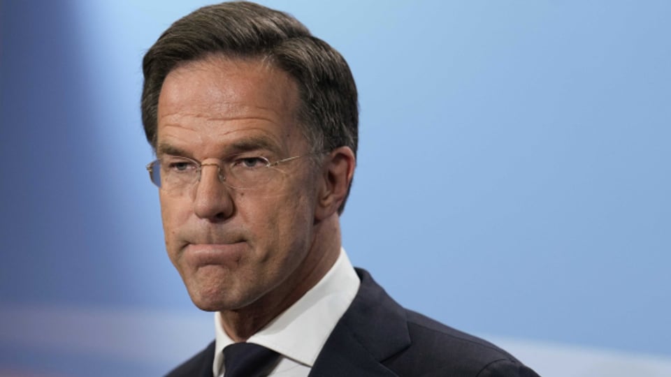 Niederländischer Premier Mark Rutte tritt zurück - Echo der Zeit - SRF