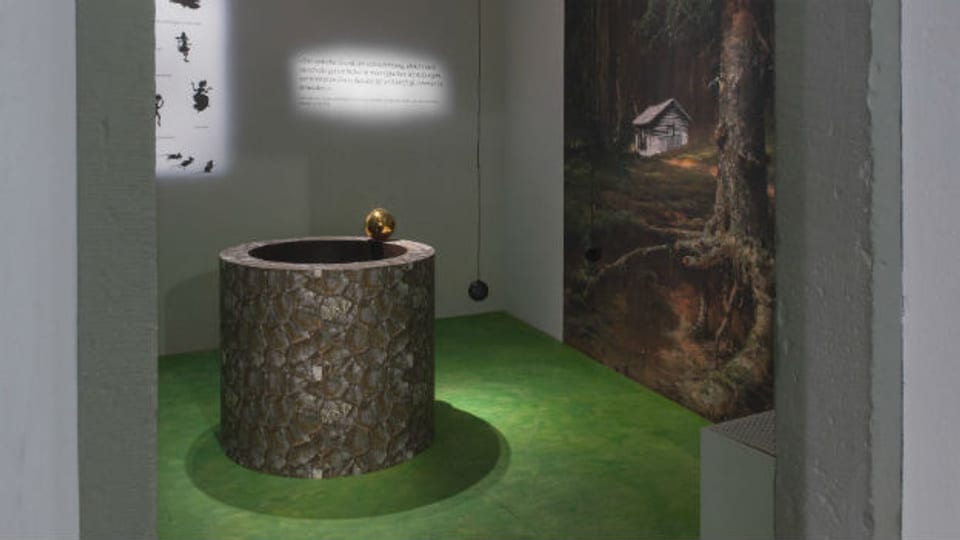 Ein Brunnen, eine goldene Kugel: Szene aus dem «Froschkönig».