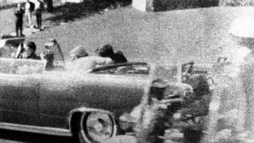 22. November 1963 - Präsident Kennedy wird von tödlichen Schüssen getroffen