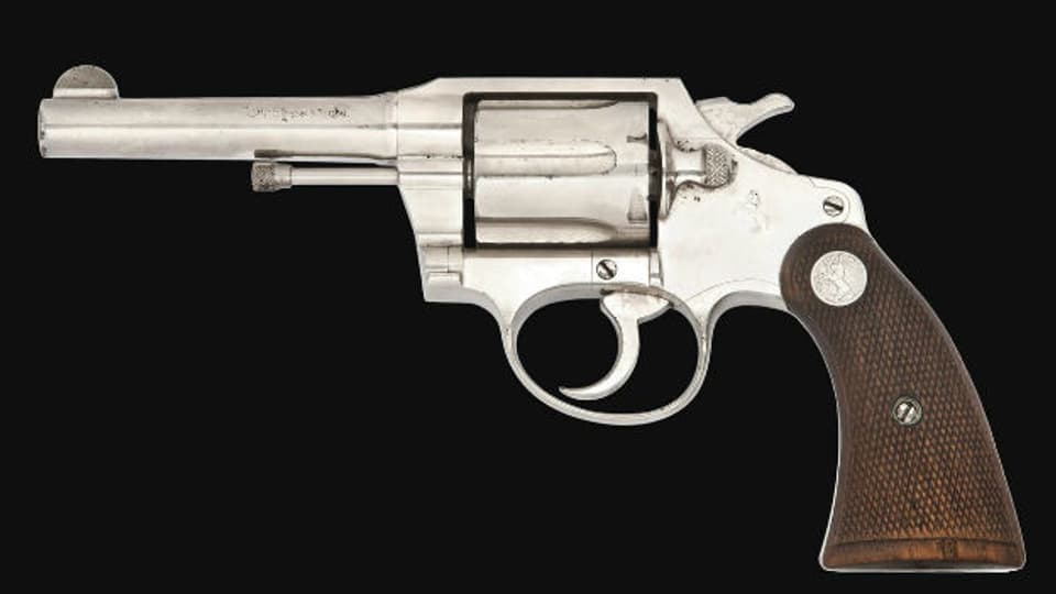 Dieser nickel-beschlagene Colt soll dem Gangster Al Capone gehört haben.
