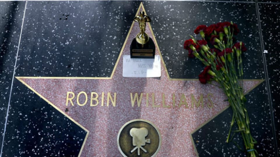 Blumen für Robin Williams am Hollywood Walk of Fame.