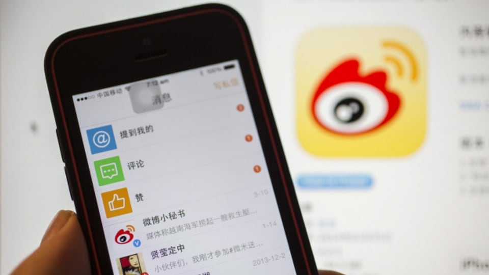 In China sind amerikanische Dienste wie Twitter und Facebook gesperrt. Ausländische Vertretungen sind in China deshalb auf den chinesischen Plattformen aktiv.