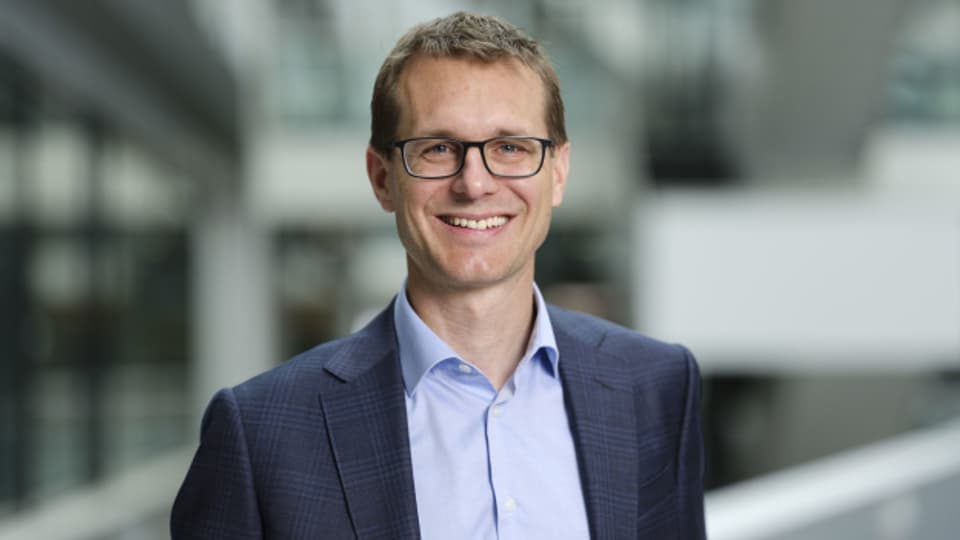 Neuer Swisscom-Chef Christoph Aeschlimann präsentiert erstmals die Halbjahreszahlen.