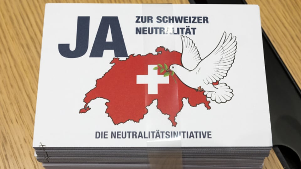 Die Nachfolgeorganisation der AUNS um Christoph Blocher sowie zwei EU-kritische Vereinigungen haben ihre «Neutralitätsinitiative» lanciert.