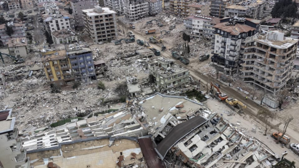 Vor zweieinhalb Monaten ereigneten sich in der Türkei und in Syrien mehrere starke Erdbeben.