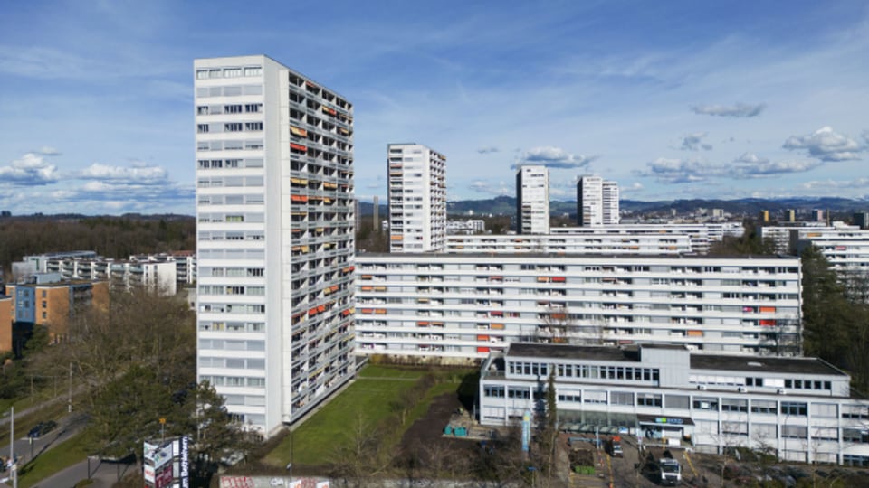 Den Grosssiedlungen im Westen Berns stehen künftig vermehrt Sanierungen bevor.