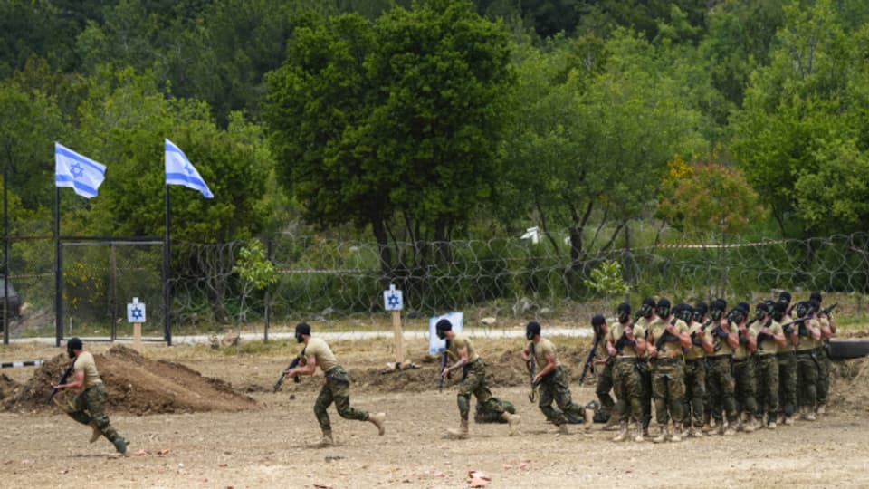 Kämpfer der Hisbollah beim Training in Südlibanon. (21.05.23)