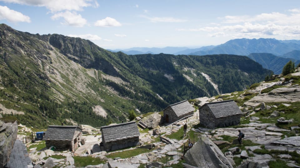 Die Alp Masnee auf dem Höhenweg «Via Alta Vallemaggia».