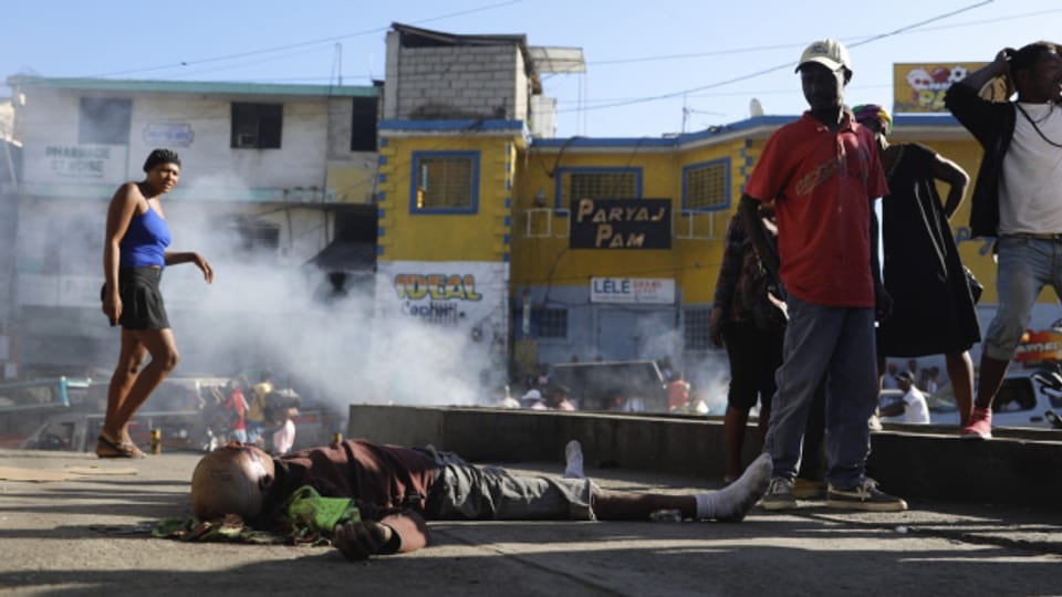 Haiti versinkt im Chaos, die Bevölkerung leidet massiv.