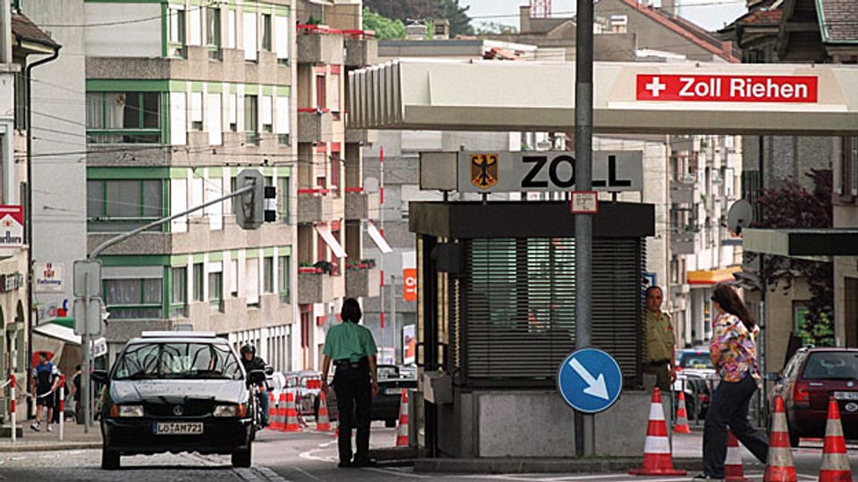 Die Schweiz muss arbeitslosen GrenzgängerInnen künftig einen Teil des Arbeitslosengeldes zahlen.