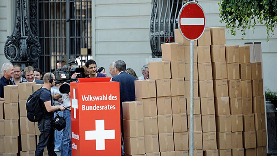 Übergabe der Unterschriften an die Bundeskanzlei am 7. Juli 2011 in Bern.