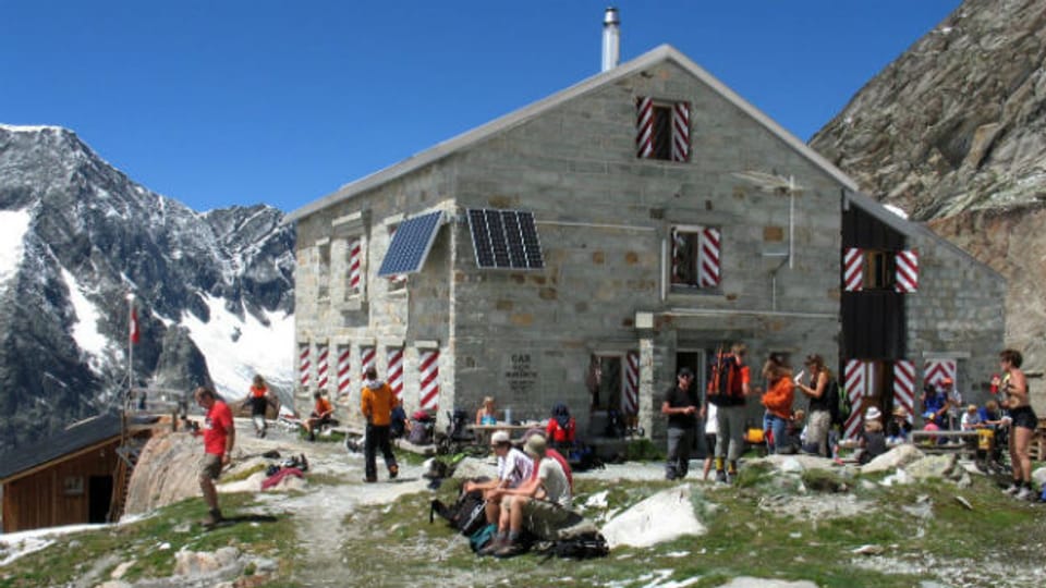Die Mountet-Huette des SAC auf 2886 Meter über Meer im Wallis.