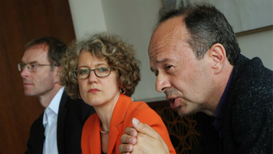 Daniel Leupi (rechts), Corine Mauch, Richard Wolff: Der Zürcher Stadtrat nimmt Stellung zur Rochade.