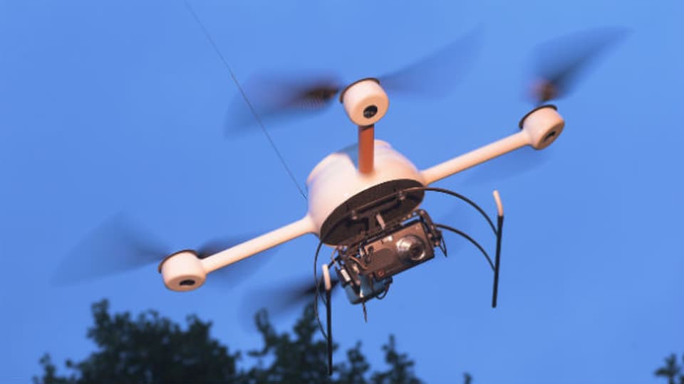 Drohne des Herstellers Microdrones